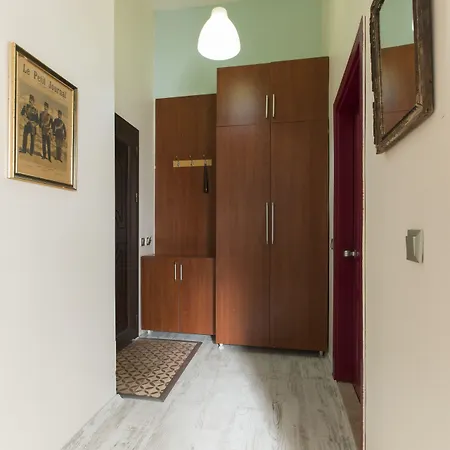 Istanbulinn Ξενοδοχείο 3*